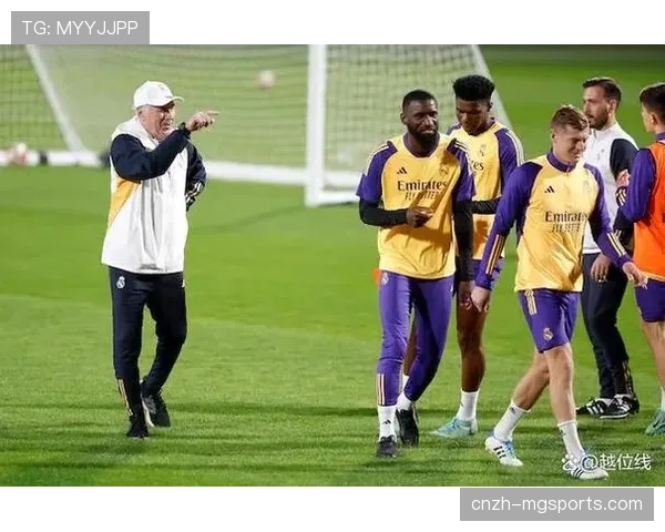 安切洛蒂弧顶与边路协防取舍，皇马针对曼城肋部渗透布防