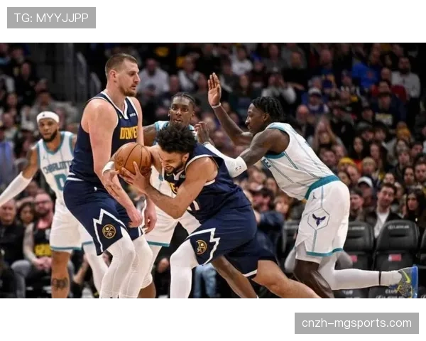 掘金前场篮板率30.6%联盟第10，二次进攻机会尚可